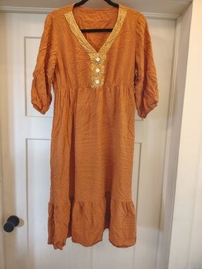 Women's Orange V-Neck Midi Dress with Lace Trim